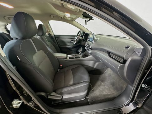 Used 2024 Nissan Sentra SV w/ All-Weather Package FWD image 29