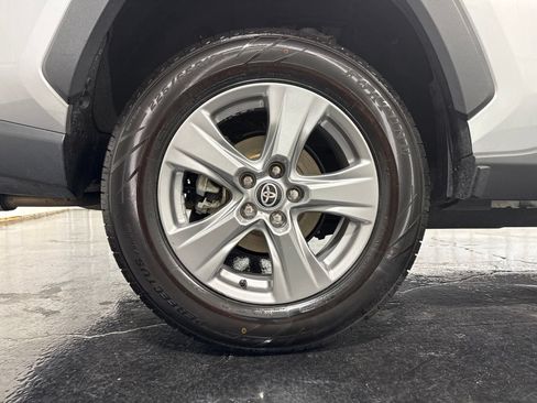 Used 2024 Toyota RAV4 XLE AWD/4WD image 10