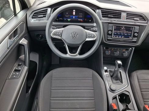 Used 2022 Volkswagen Tiguan S AWD/4WD image 11