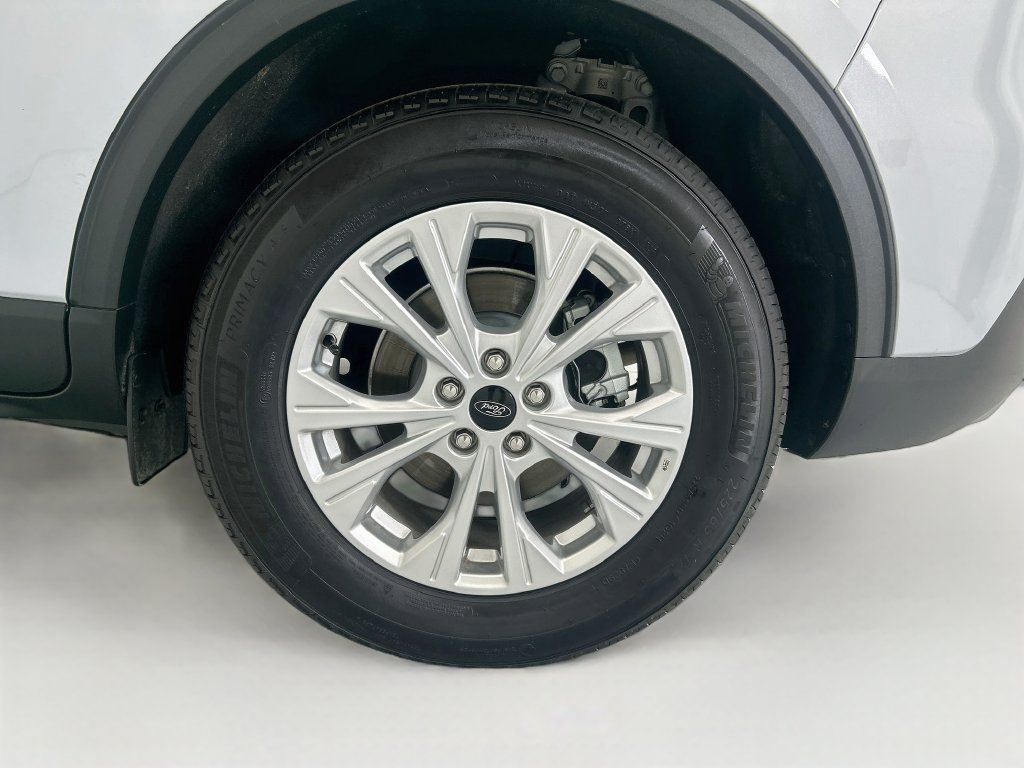 Used 2025 Ford Escape Active w/ Tech Pack #1 FWD image 30