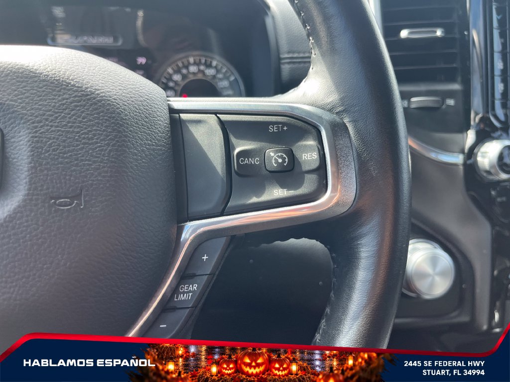 Used 2023 RAM 1500 Laramie AWD/4WD image 27