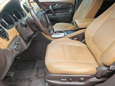 Used 2017 Buick Enclave Leather w/ Enclave Tuscan Edition FWD image 15