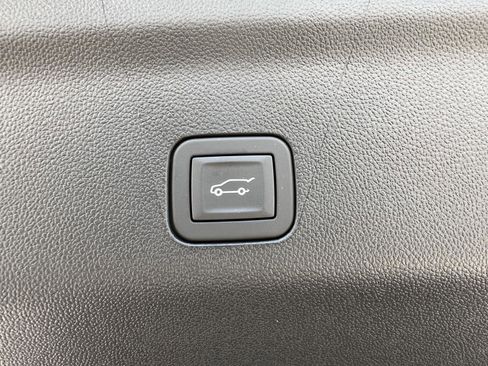 New 2026 GMC Yukon Denali image 52