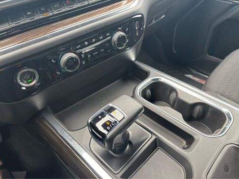 Used 2023 Chevrolet Silverado 1500 LT Trail Boss w/ LPO, Dark Essentials Package image 24