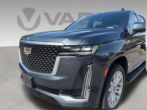 Used 2021 Cadillac Escalade Luxury AWD/4WD image 4