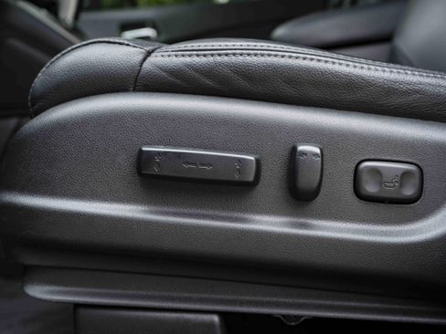 Used 2016 Honda CR-V EX-L image 40