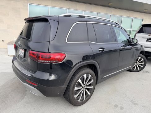 Used 2021 Mercedes-Benz GLB 250 image 5