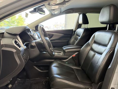 Certified 2024 Nissan Murano SV w/ SV Midnight Edition Package FWD image 20