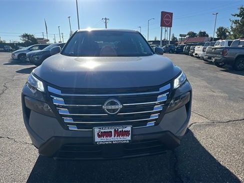 New 2026 Nissan Rogue SV image 8