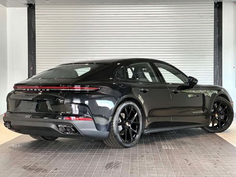 Certified 2025 Porsche Panamera 4 AWD/4WD image 7
