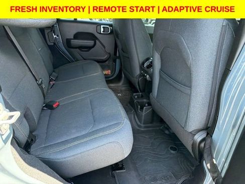 Used 2025 Jeep Wrangler Unlimited Sport AWD/4WD image 12
