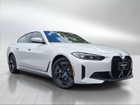 Used 2023 BMW i4 eDrive40 w/ Premium Package RWD image 1