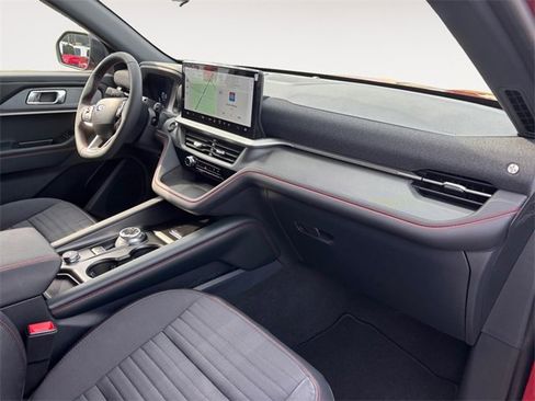 New 2025 Ford Explorer ST-Line w/ ST-Line Street Pack image 10