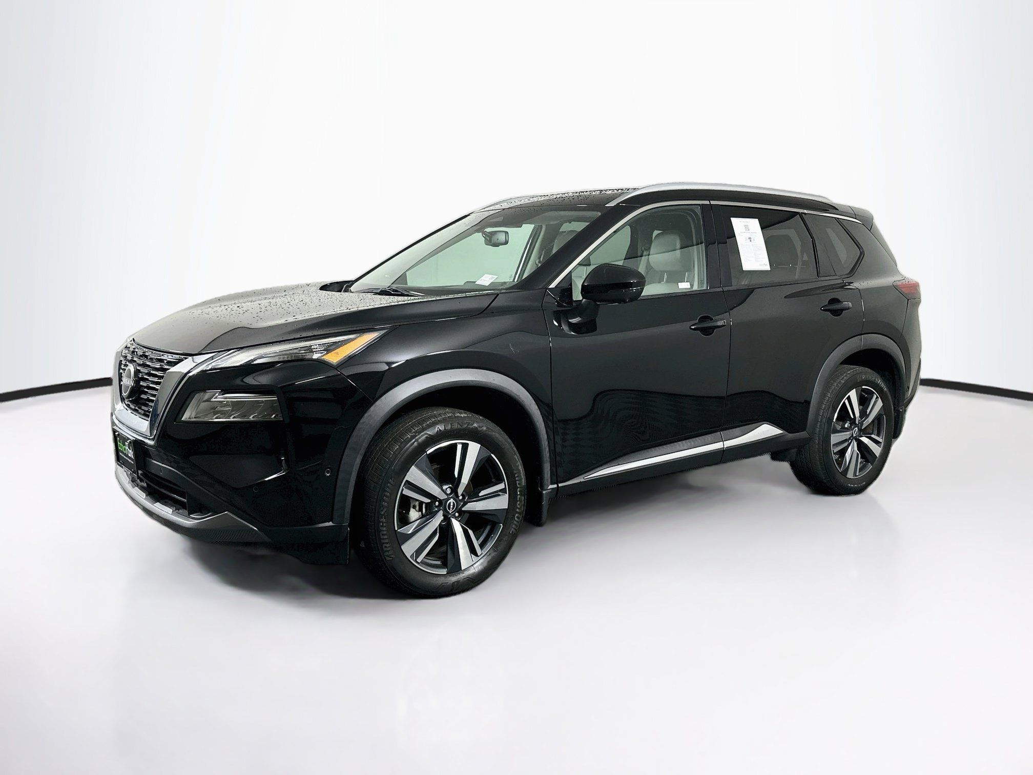 Used 2023 Nissan Rogue SL w/ SL Premium Package FWD image 3
