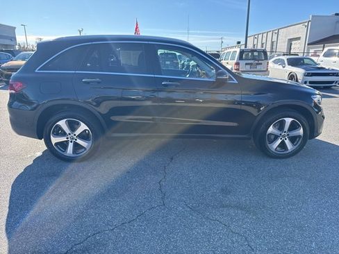 Used 2022 Mercedes-Benz GLC 300 4MATIC image 46