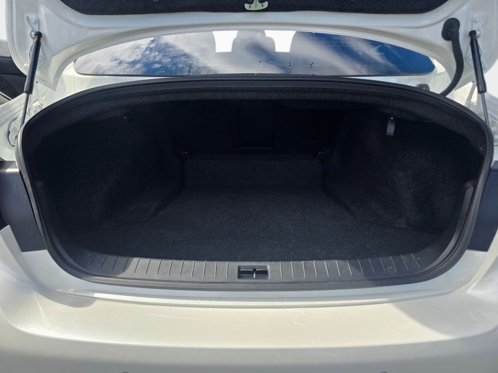 Used 2024 INFINITI Q50 Sensory RWD image 11