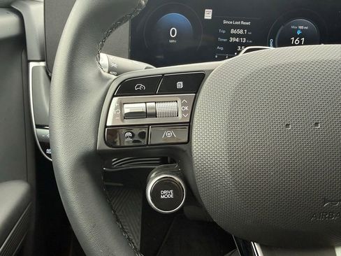 Certified 2025 Hyundai Ioniq 5 SE RWD image 22