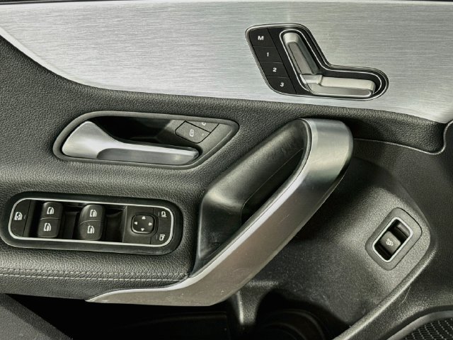 Used 2020 Mercedes-Benz A 220 image 20