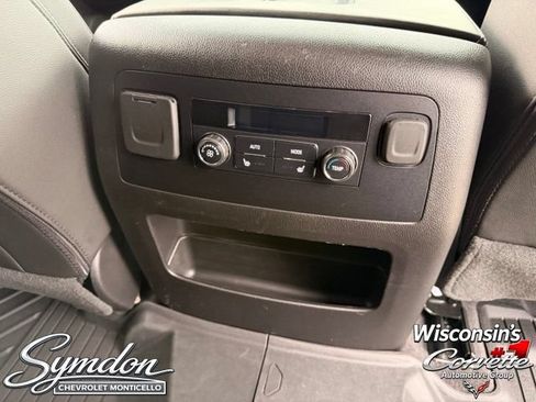 Used 2019 Chevrolet Tahoe LT w/ Luxury Package AWD/4WD image 24