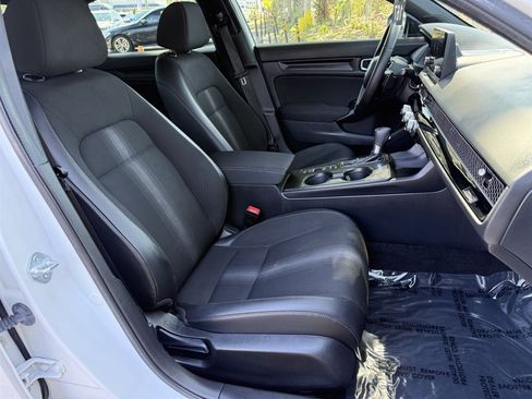 Used 2024 Honda Civic Sport image 19