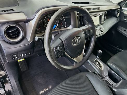 Used 2015 Toyota RAV4 XLE FWD image 29