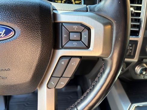 Used 2018 Ford F150 Platinum w/ Technology Package AWD/4WD image 19