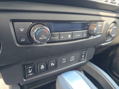 New 2026 Nissan Frontier SV w/ SV Convenience Package image 33