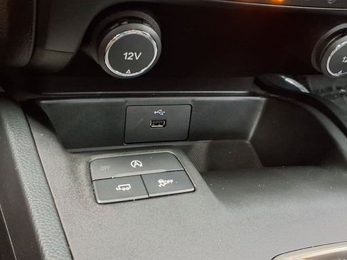 Used 2019 Ford Ranger XL w/ Equipment Group 101A Mid RWD image 28