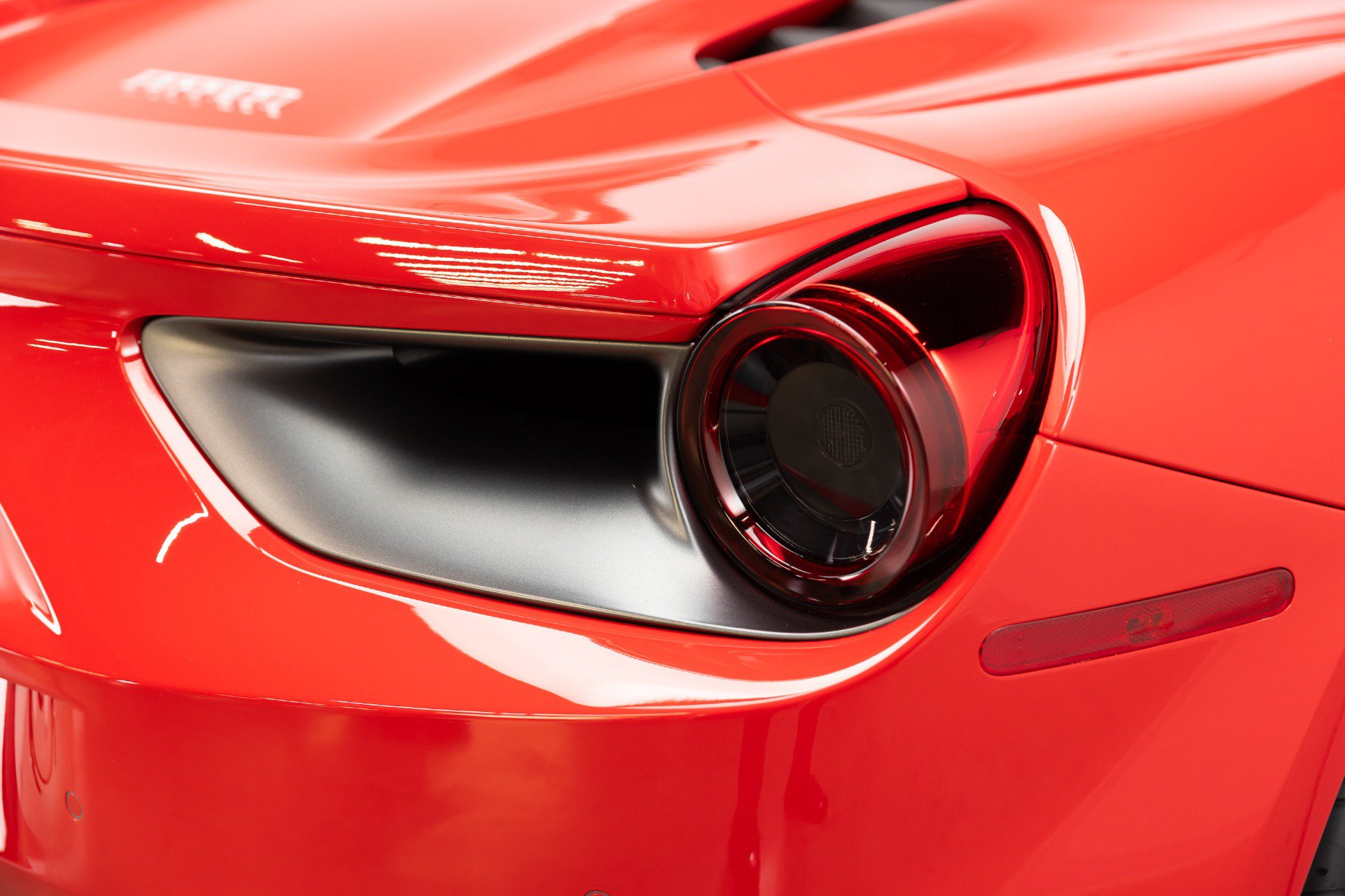 Certified 2019 Ferrari 488 Spider RWD image 49