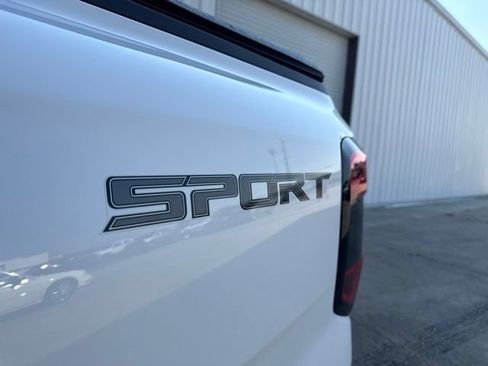 Used 2025 Ford Ranger XLT RWD image 9