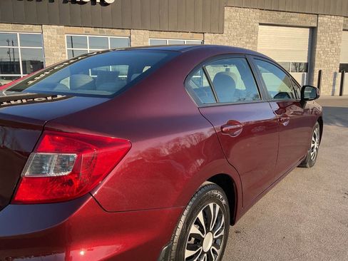 Used 2012 Honda Civic LX image 8