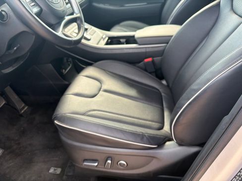 Used 2025 Hyundai Palisade SEL AWD/4WD image 14