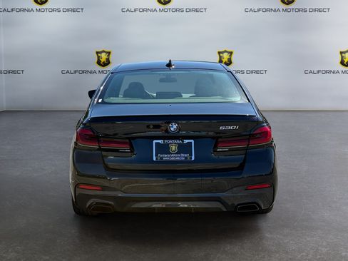 Used 2023 BMW 530i w/ M Sport Package RWD image 4