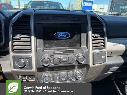 Used 2020 Ford F350 Lariat image 9