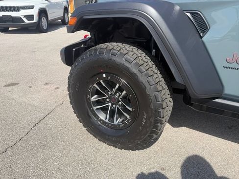 New 2026 Jeep Wrangler Rubicon w/ Xtreme 35 Tire Package AWD/4WD image 43