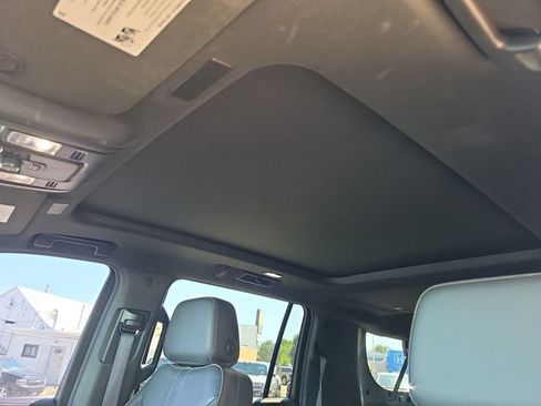 Used 2025 Chevrolet Suburban RST w/ RST Capability Package AWD/4WD image 16