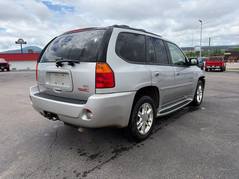 Used 2008 GMC Envoy Denali w/ Sun And 6-Disc Cd Package AWD/4WD image 3