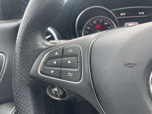 Used 2019 Mercedes-Benz CLA 250 4MATIC image 24