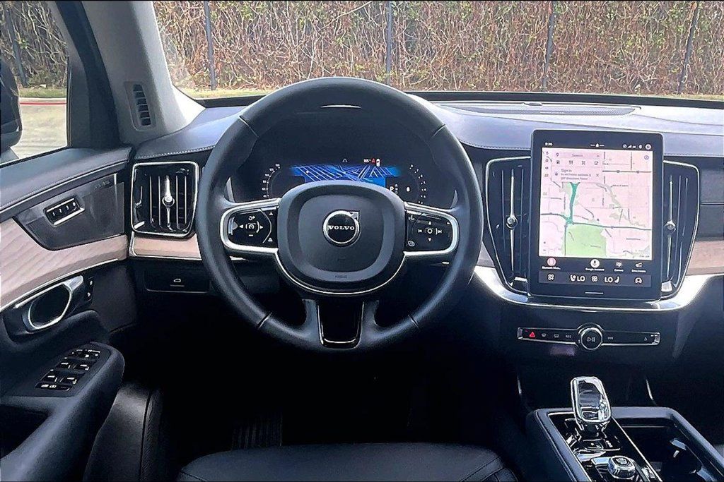 Certified 2026 Volvo XC90 B6 Plus AWD/4WD image 7