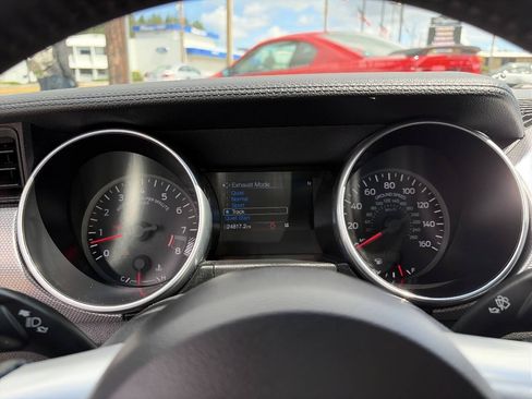 Used 2020 Ford Mustang GT w/ Equipment Group 301A RWD image 28