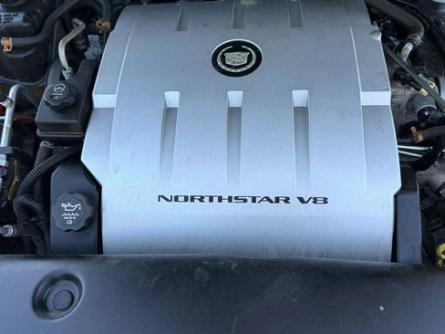 Used 2005 Cadillac De Ville FWD image 39