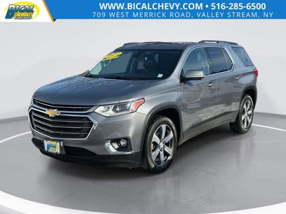 Used 2019 Chevrolet Traverse LT w/ LT Premium Package