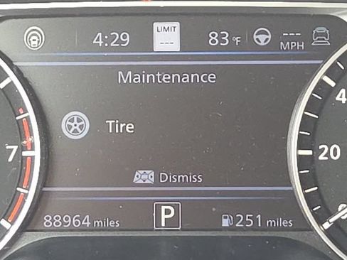 Used 2023 Nissan Altima 2.5 SV w/ SV Premium Package FWD image 36