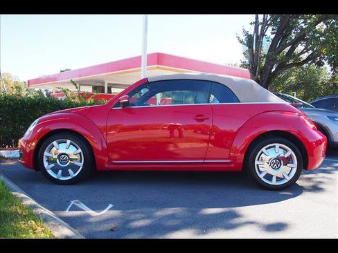 Used 2015 Volkswagen Beetle 1.8T image 29