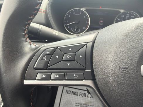 Used 2025 Nissan Sentra SR FWD image 29