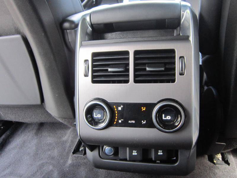 Used 2020 Land Rover Range Rover Sport HSE AWD/4WD image 24