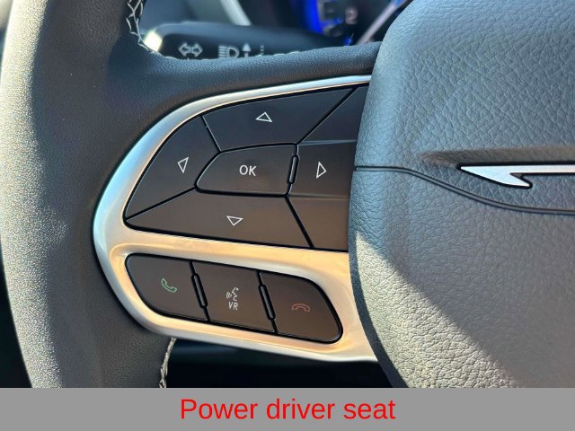 New 2027 Chrysler Pacifica Select AWD/4WD image 24