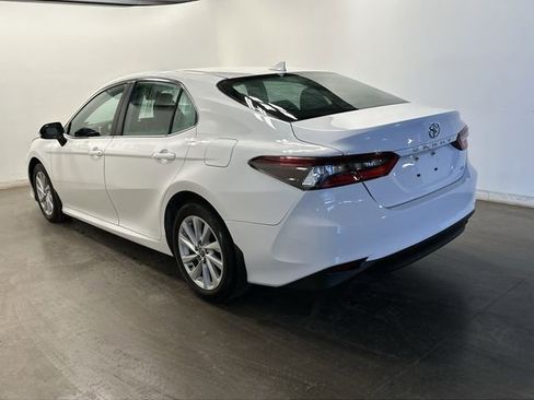 Used 2023 Toyota Camry LE image 29
