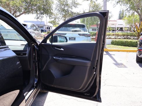 Used 2023 Cadillac XT4 Sport image 25