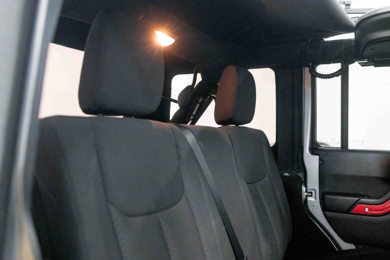 Used 2015 Jeep Wrangler Unlimited Sport w/ Quick Order Package 23S AWD/4WD image 80